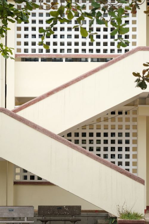 Free Minimalist architecture featuring a modern exterior staircase with geometric pattern. Stock Photo