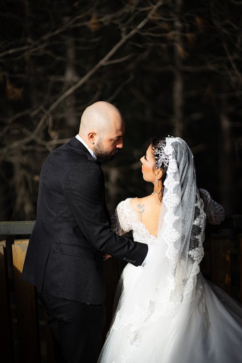 Gratis stockfoto met achteraanzicht, elegantie, huwelijksfotografie