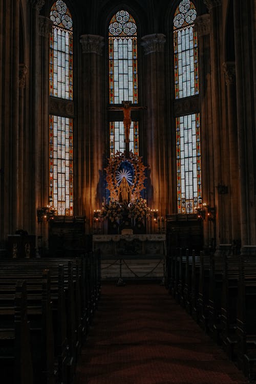 Kostenloses Stock Foto zu altar, dom, dunkel