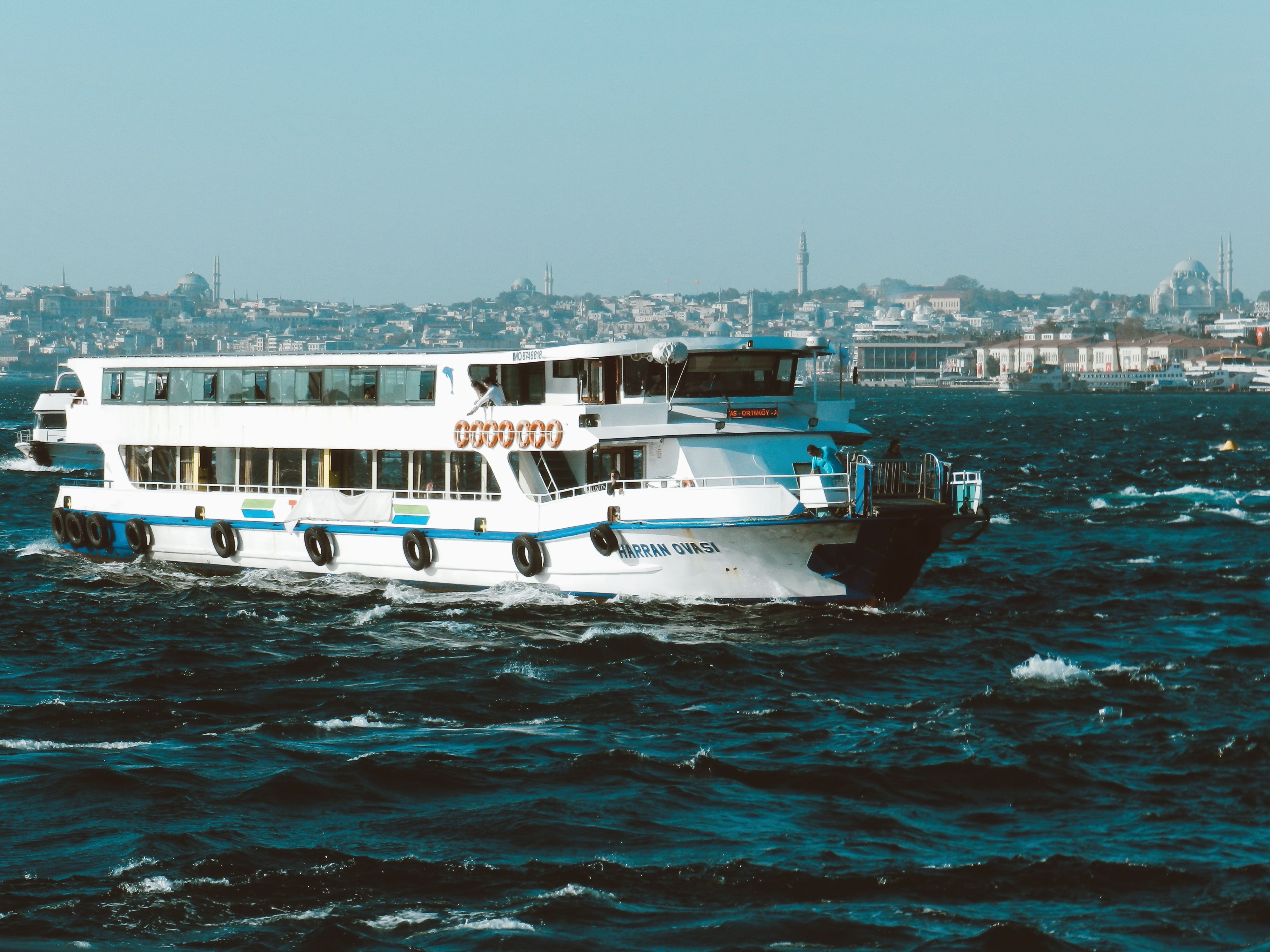 general travel agency — Photo by Ayşe on Pexels