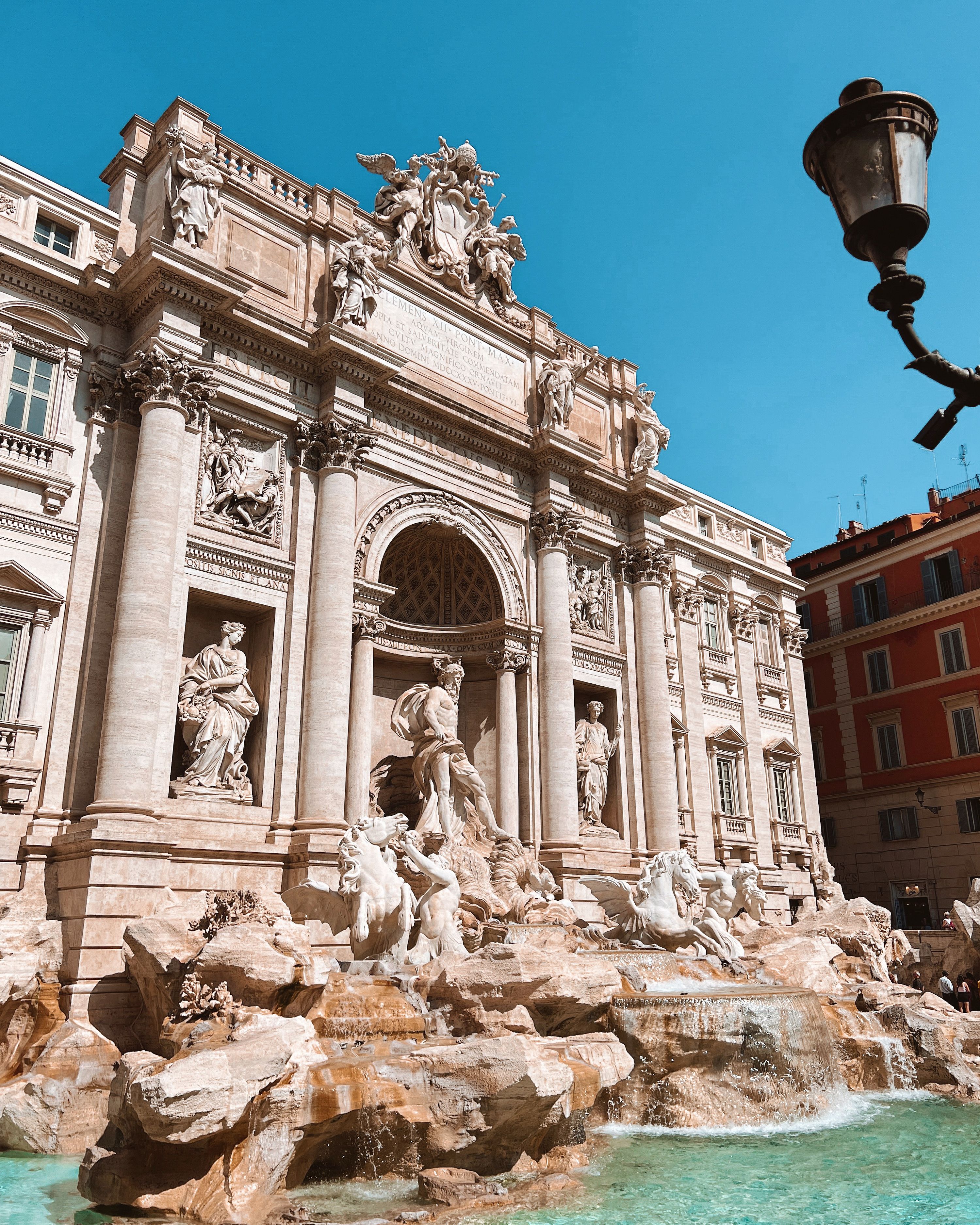 Fuente De Trevi