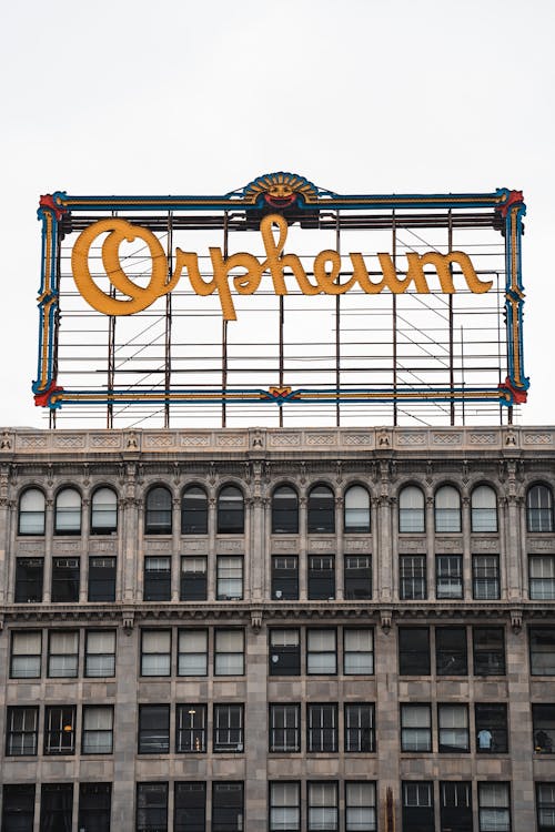 Orpheum Theatre in Los Angeles 