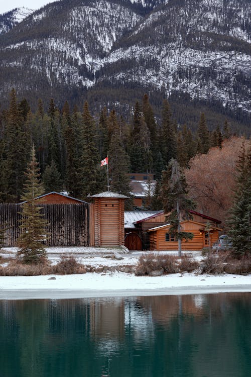 Wooden Buildings by the Lake in Canada 