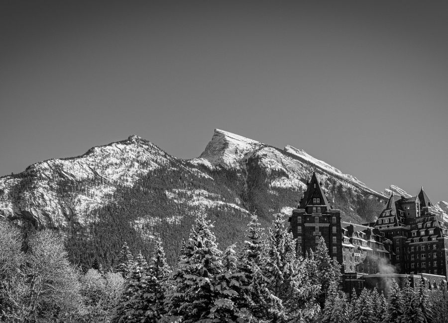Banff, Canada — skyline and landmarks · stay connected with a Banff eSIM from My Holiday SIM
