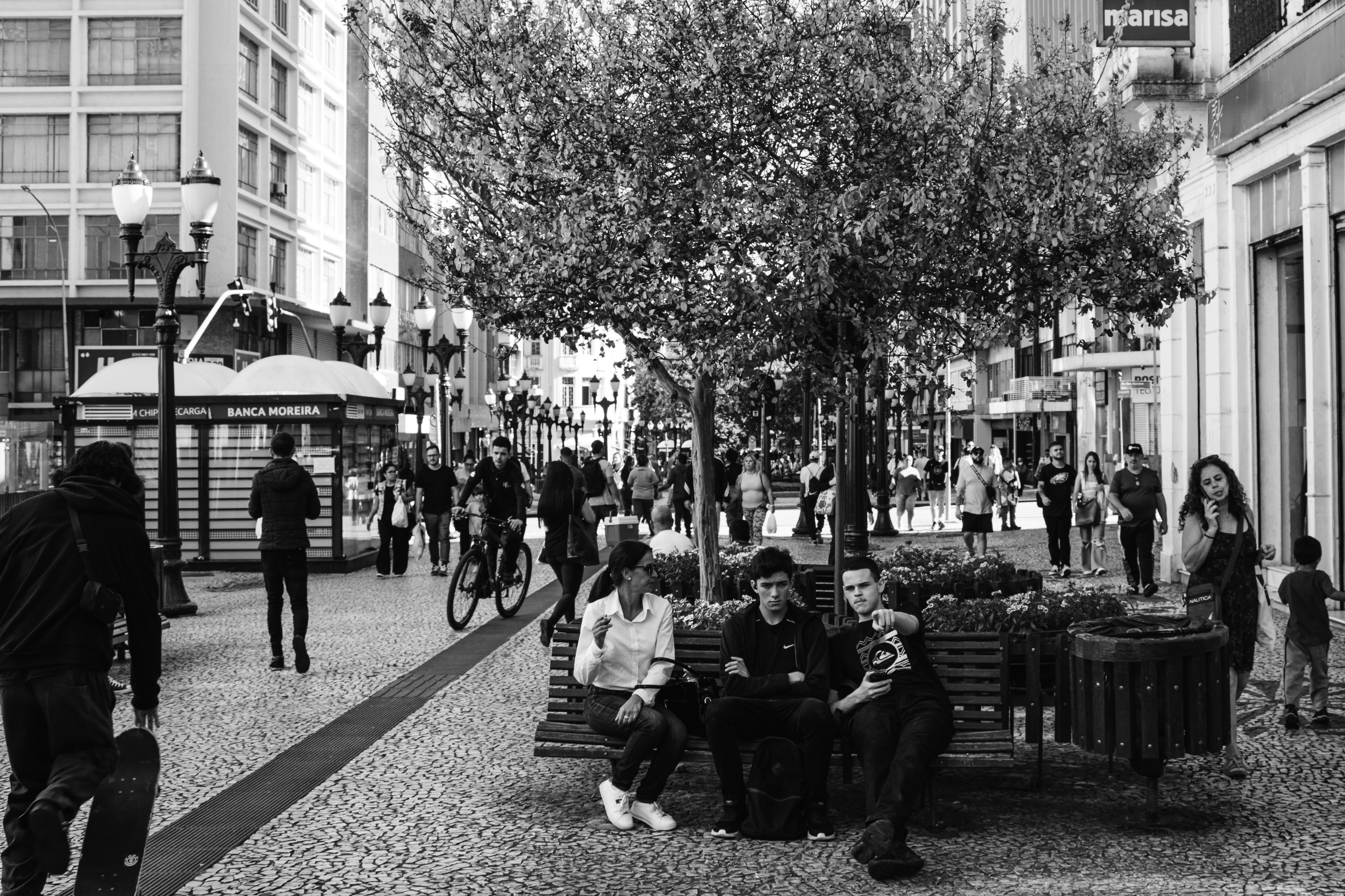 Conserto de celular em Curitiba: cuidados e escolha certa