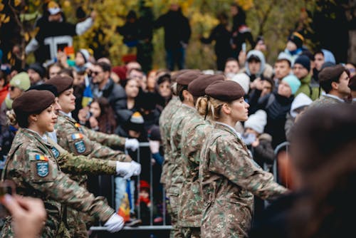 Foto profissional grátis de desfile, desfile de rua, exército