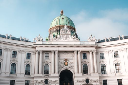 Kaffeehaus culture and Sachertorte — Vienna