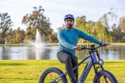 Fotos de stock gratuitas de acción, atracción, bici