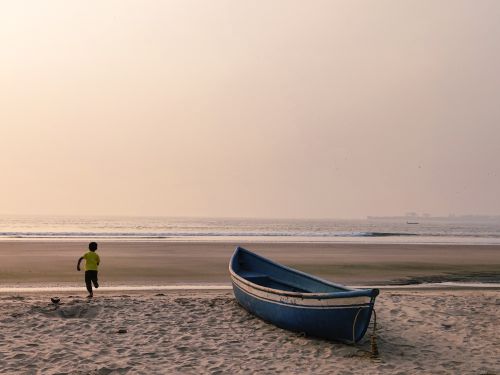 Free happiness towards sea Stock Photo