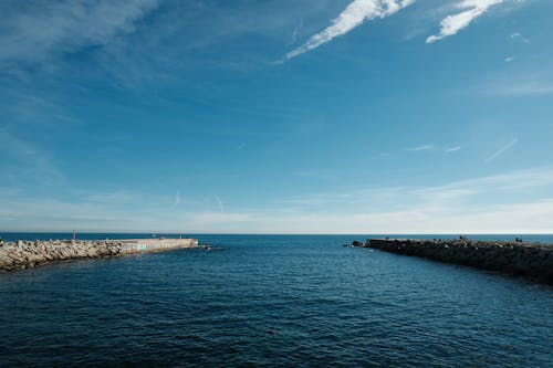 Gratis stockfoto met baai, blikveld, golfbrekers