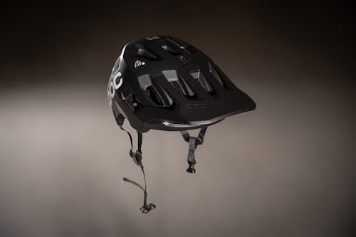 Základová fotografie zdarma na téma černá, helma, jízdní kolo