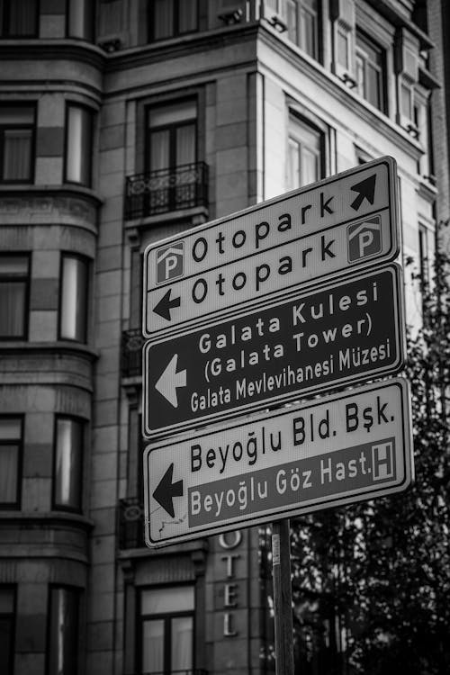 คลังภาพถ่ายฟรี ของ ขาวดำ, ตุรกี, ป้ายถนน