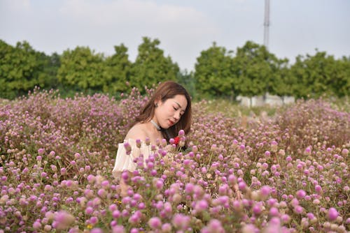 Darmowe zdjęcie z galerii z azjatka, fotografia mody, kwiaty