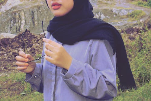 Free stock photo of beautiful woman, black hijab, hijab