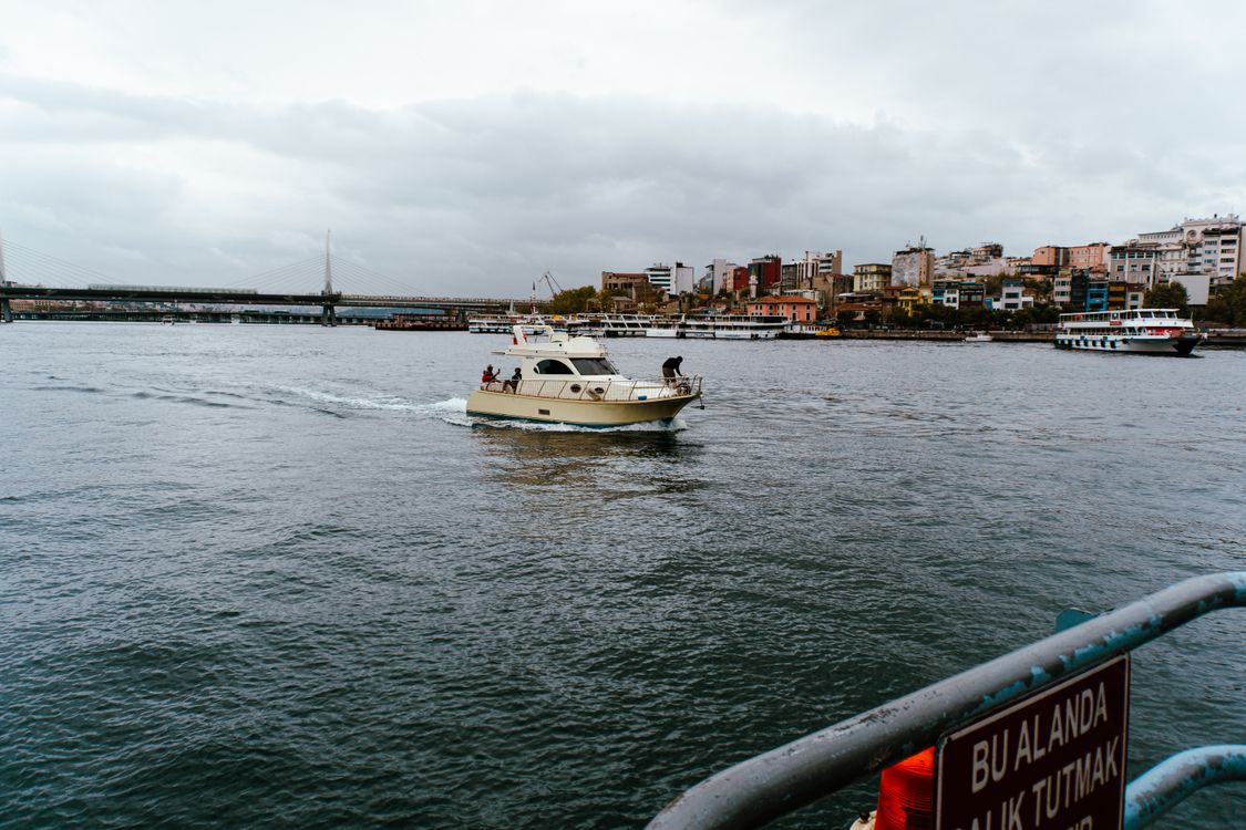 Motorboat on Sea Coast in Istanbul · Free Stock Photo