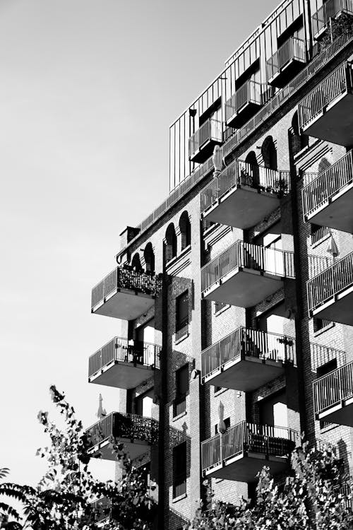 Бесплатное стоковое фото с achitecture, здание, черно-белый
