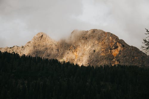 Kostnadsfri bild av berg, dimma, klippig