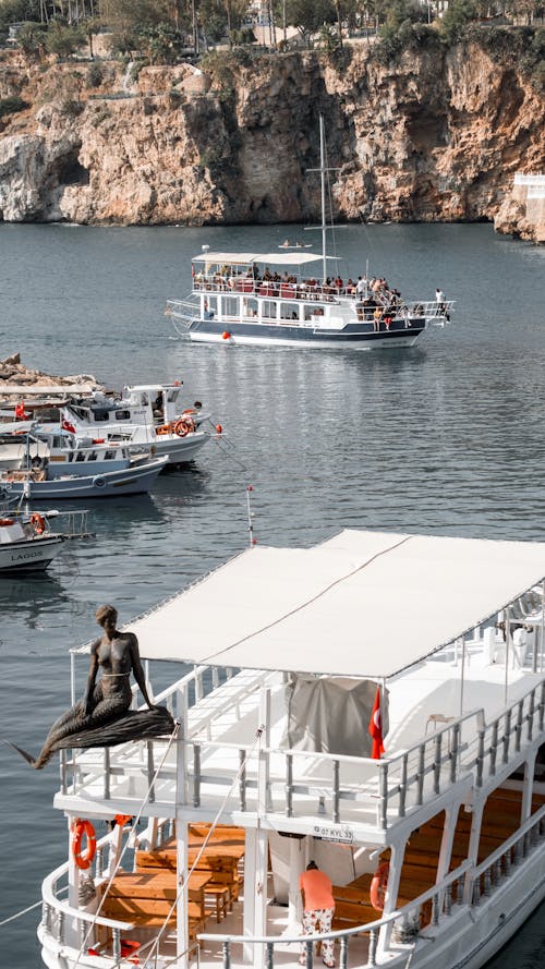 Kostenloses Stock Foto zu boote, bucht, fähren