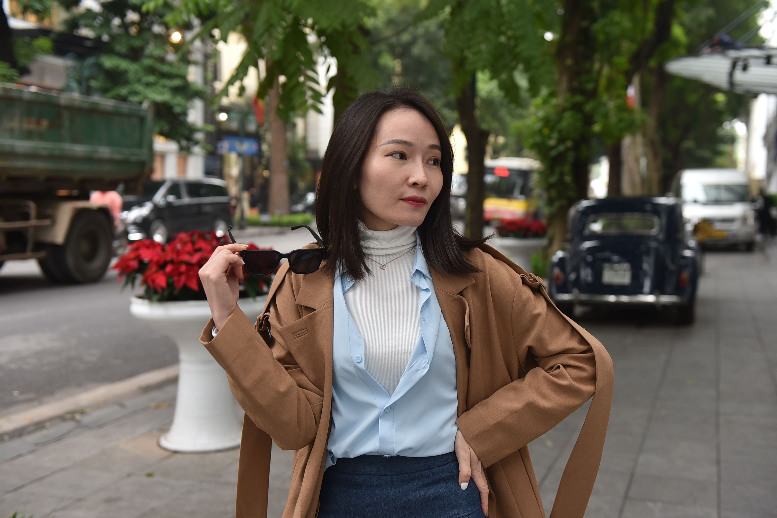 갈색 코트, 거리 스타일, 거리 패션의 무료 스톡 사진