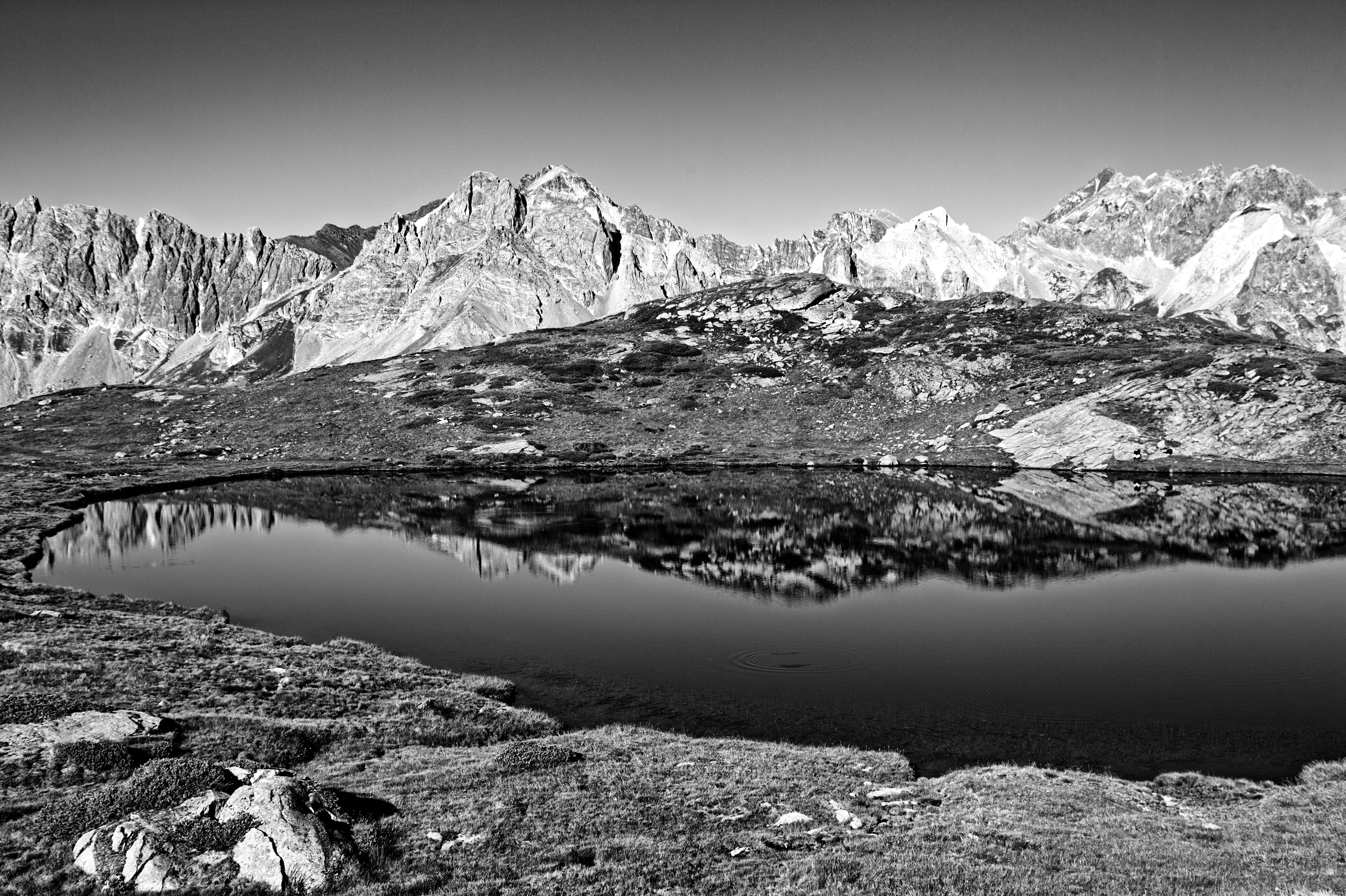 Lake and Mountains in Black and White · Free Stock Photo