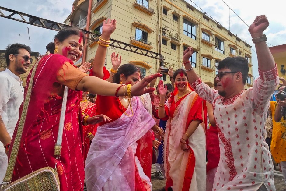 Bengal's New Cabinet: Who's Who and What They're Doing