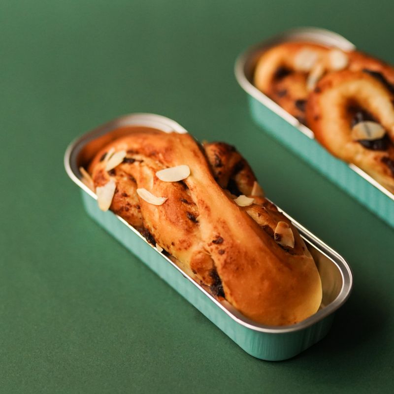 Date and Cardamom Sweet Buns