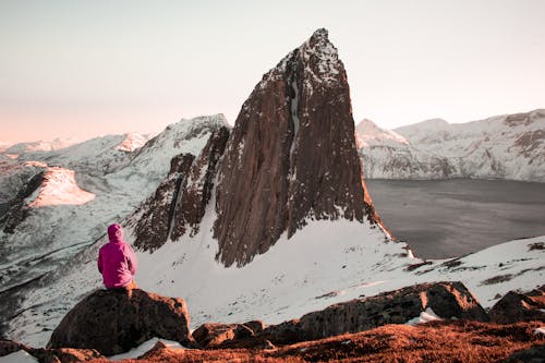 Безкоштовне стокове фото на тему «альпініст, висота, гора»