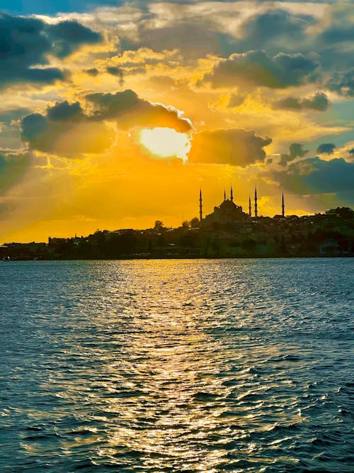 Foto stok gratis bosphorusbridge, Istanbul, matahari terbenam