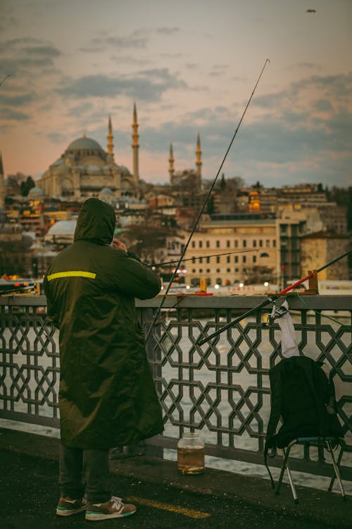 Ilmainen kuvapankkikuva tunnisteilla islam, Istanbul, kalastaja