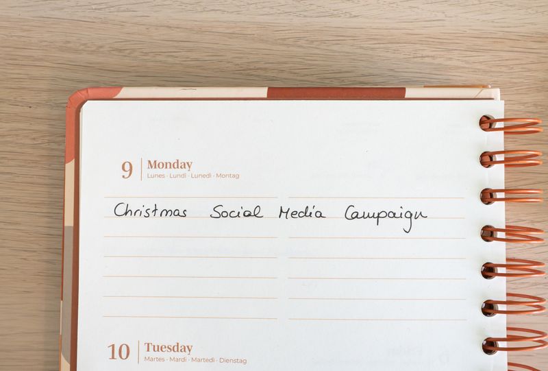 Kalenderseite mit dem Eintrag „Christmas Social Media Campaign“