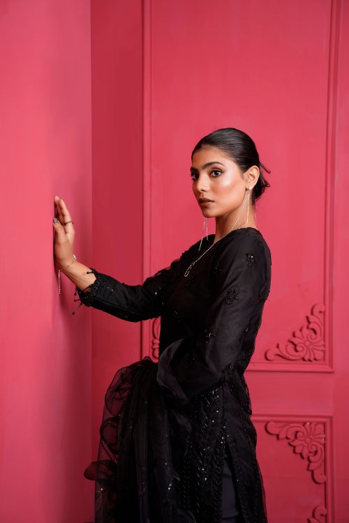 black dress eastern BA5113 Black Two-piece Women's Arabian Robe, Middle Eastern Kaftan Fashionable Hand-stitched Diamond Evening Dress| Alibaba.com