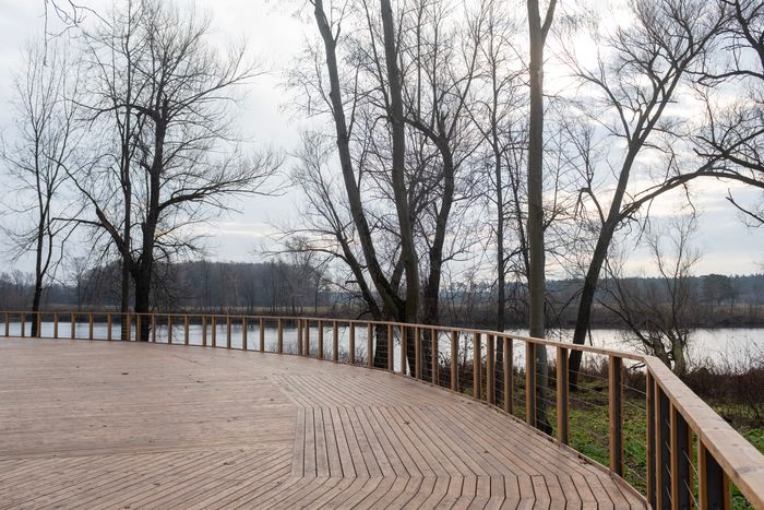 Deck y exteriores