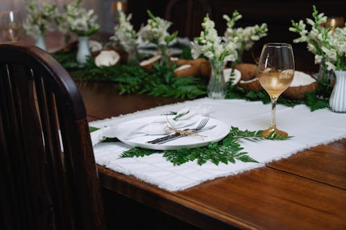 Ingyenes stockfotó asztal, borospohár, dekoráció témában