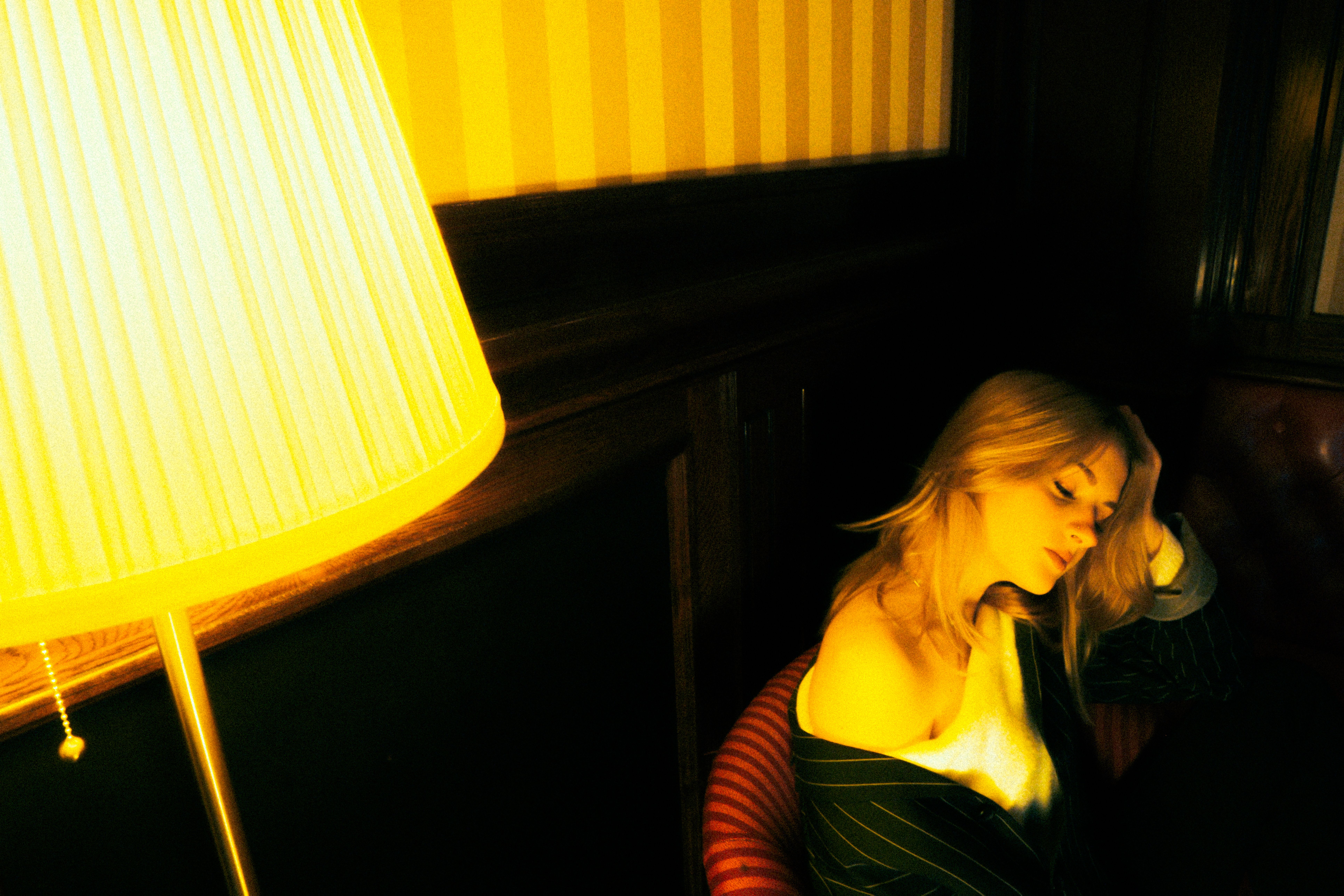 Vintage Lamp Nocturne
