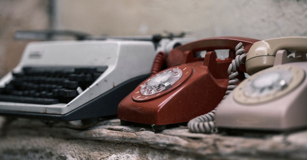 How Do I Write a Lost, Stolen, or Damaged Package Policy for My Store?