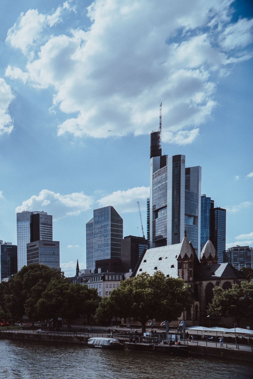 Frankfurt iş dünyası ve Almanya pazarı