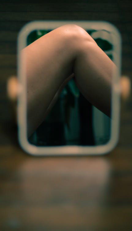 Knee Reflecting in a Mirror