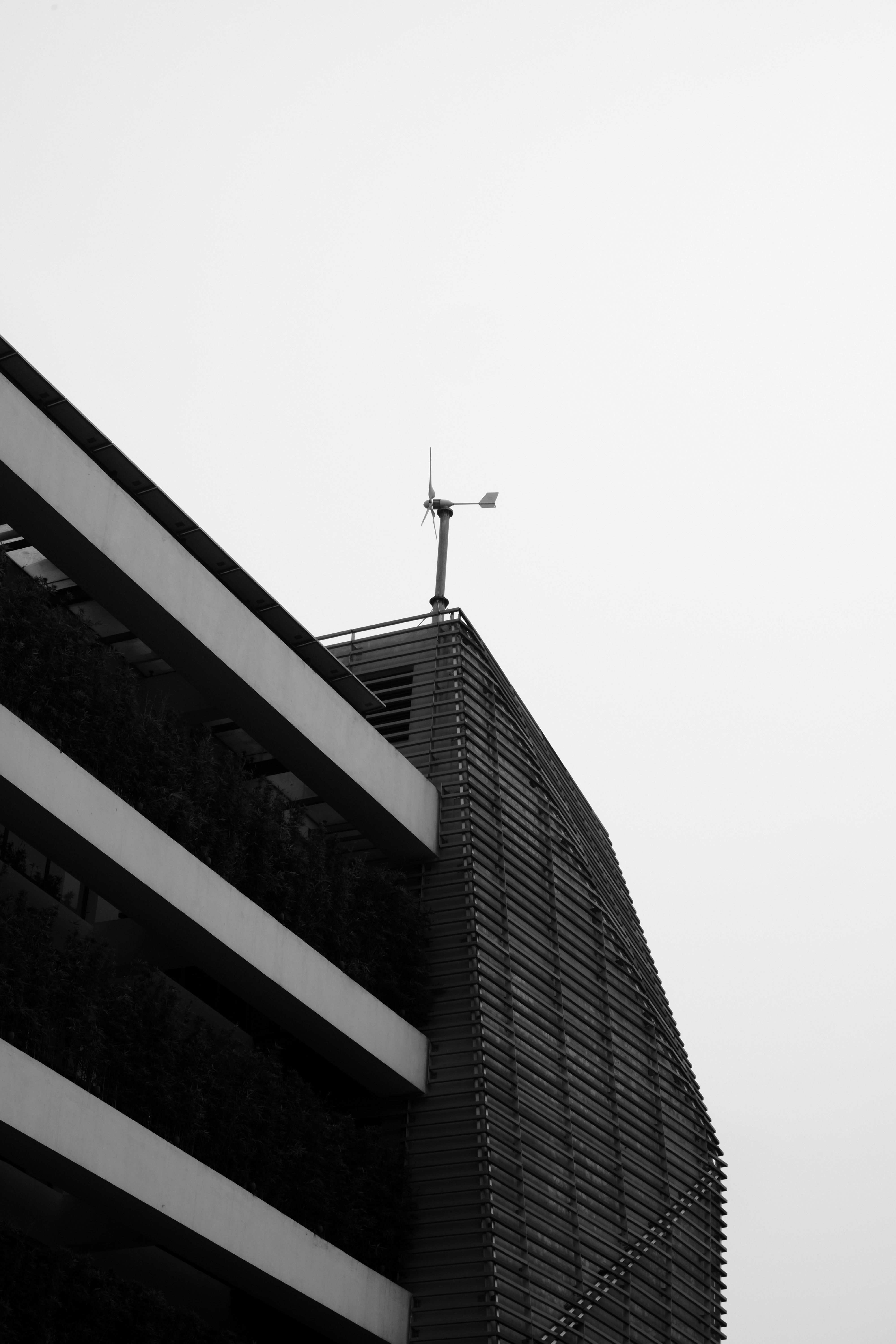 Facade of a Modern Building in City · Free Stock Photo