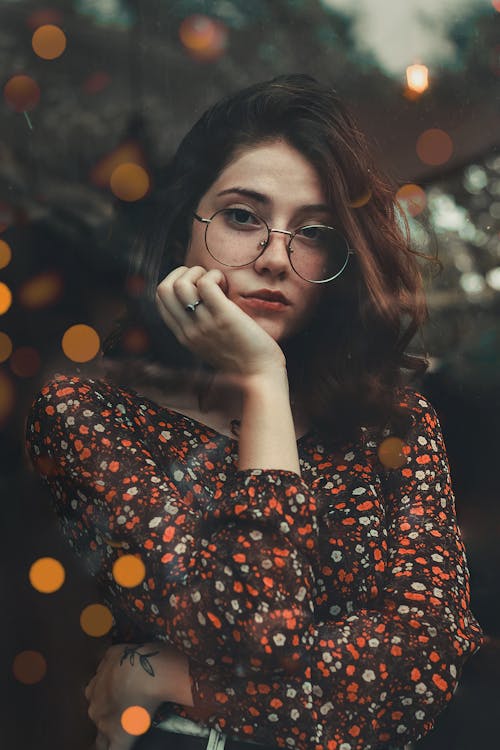 Free Woman Wearing Eyeglasses Stock Photo