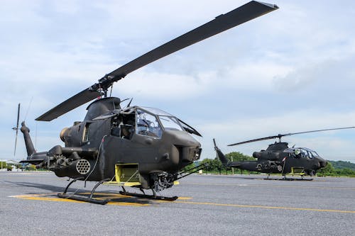 無料 黒のヘリコプター 写真素材