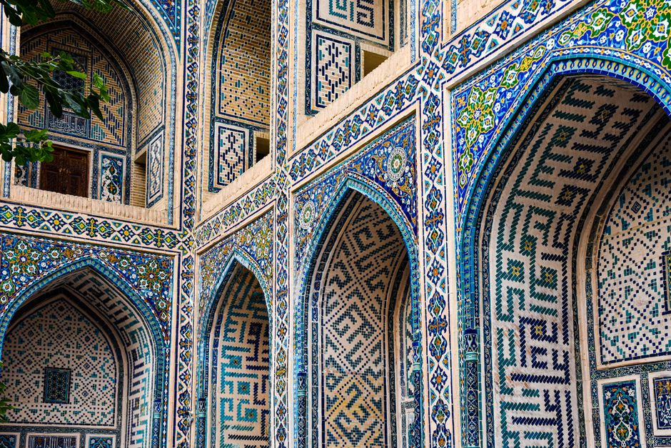 Trouver un Travail a Samarkand en 2026 : Opportunites sur la Route de la Soie