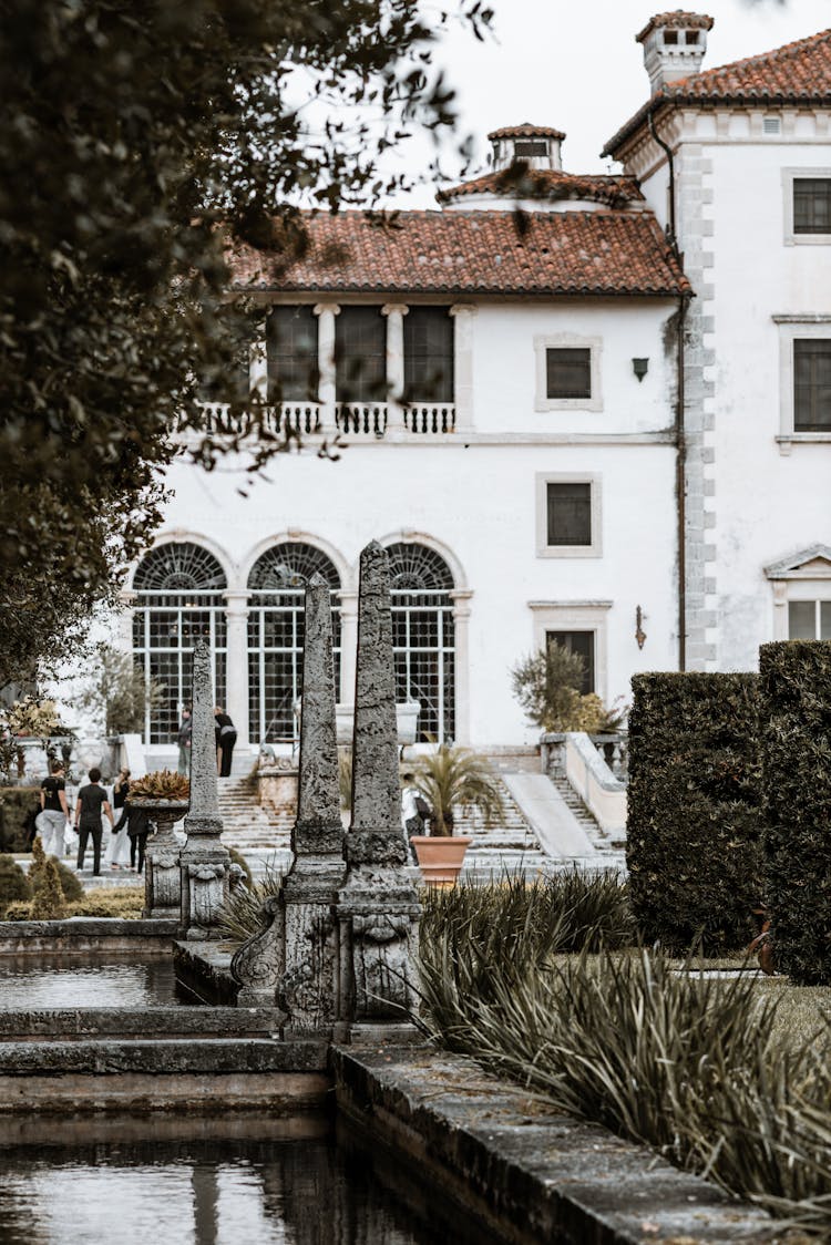 Garden In Front Of Museum In Miami 