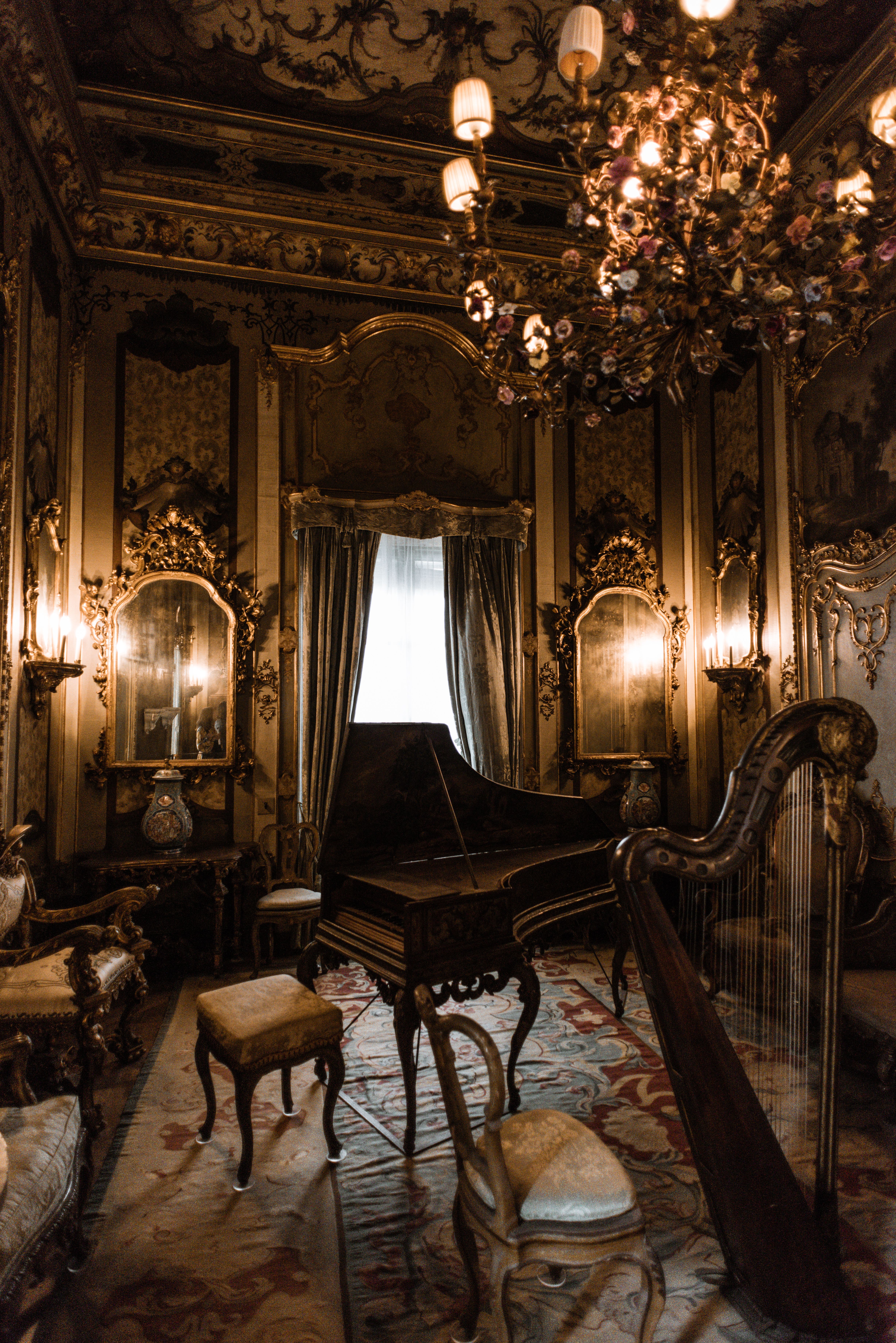 2. Baroque (Approx. 1600-1750): Drama and Grandeur
