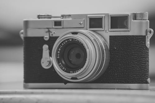 Fotobanka s bezplatnými fotkami na tému čierny a biely, fotoaparát, klasický