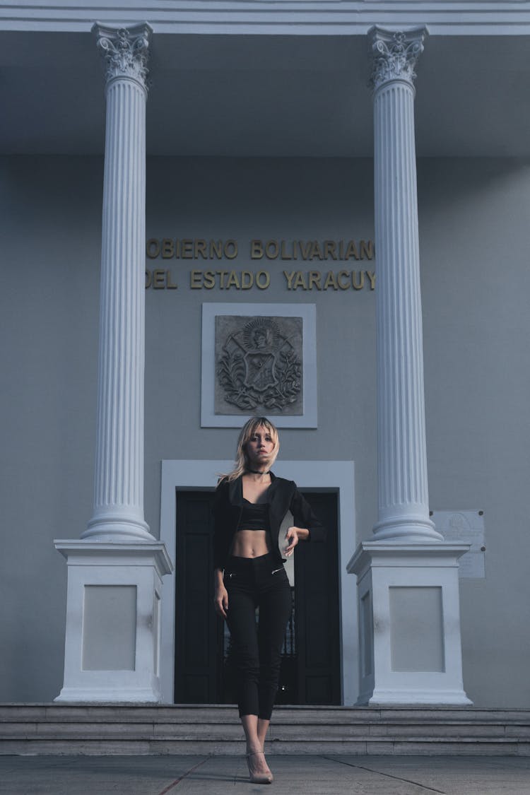 Model In A Black Blazer And Slim Pants At The Entrance To The Yaracuy States Government Office In San Felipe Venezuela