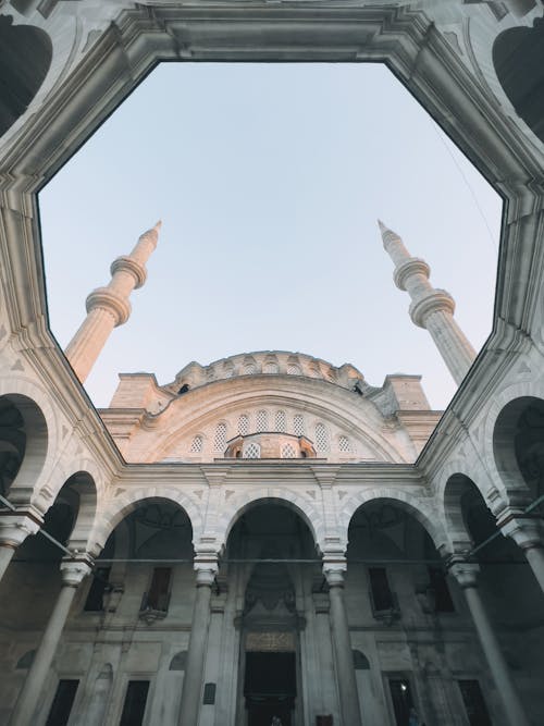 cami, dikey atış, din içeren Ücretsiz stok fotoğraf