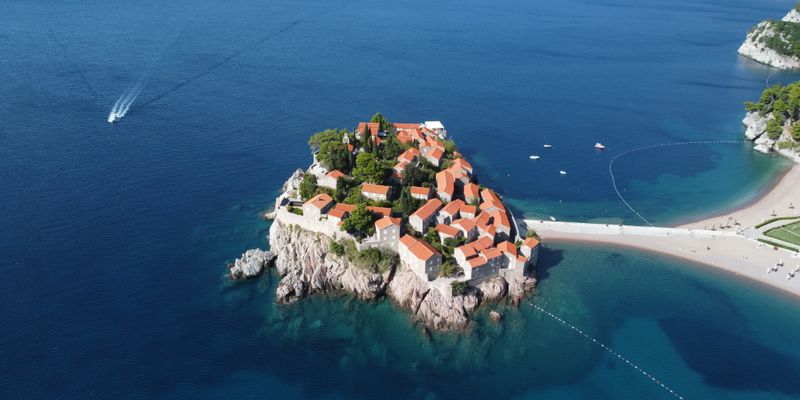 La isla de Sveti Stefan