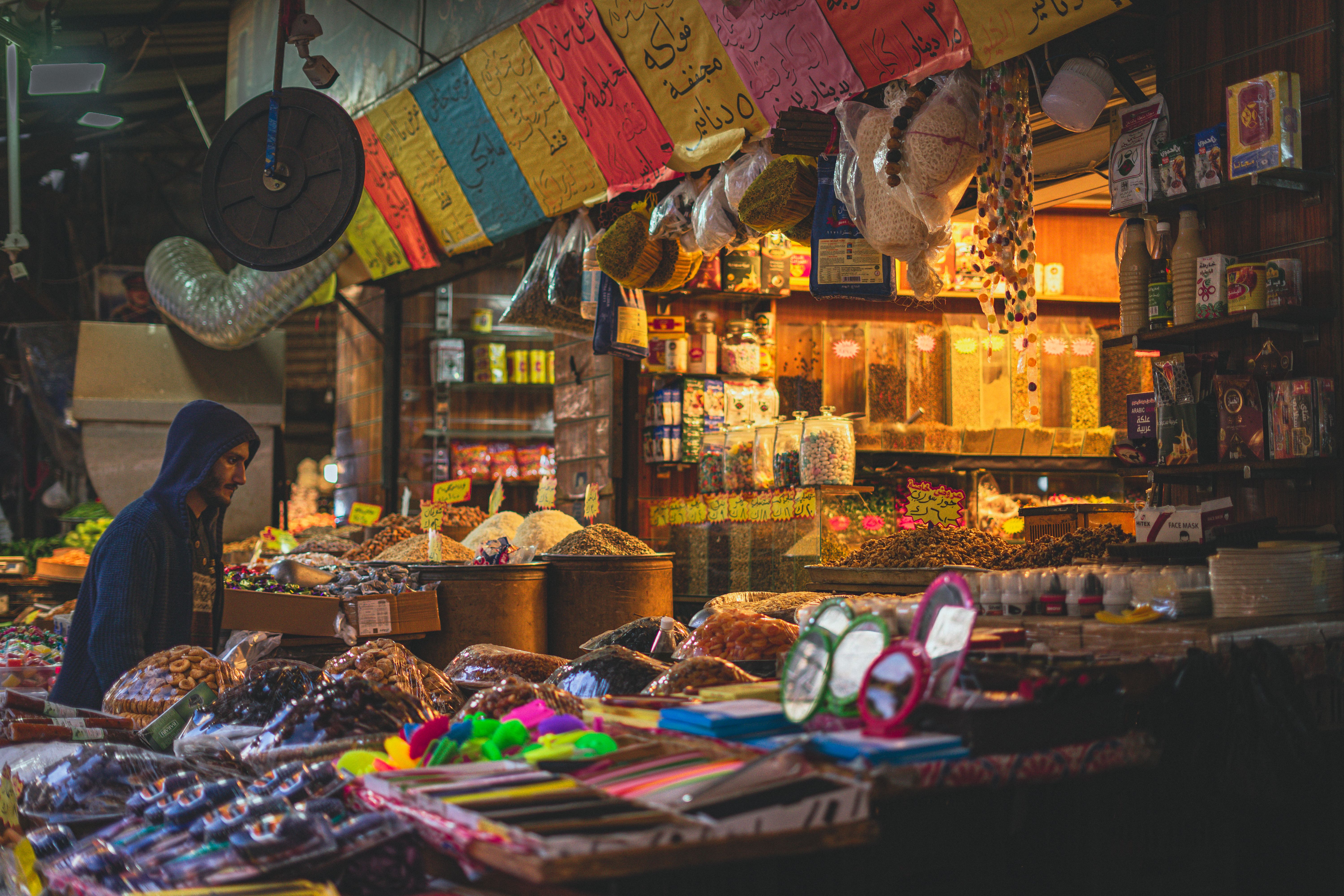 Merchandise Display in Market · Free Stock Photo
