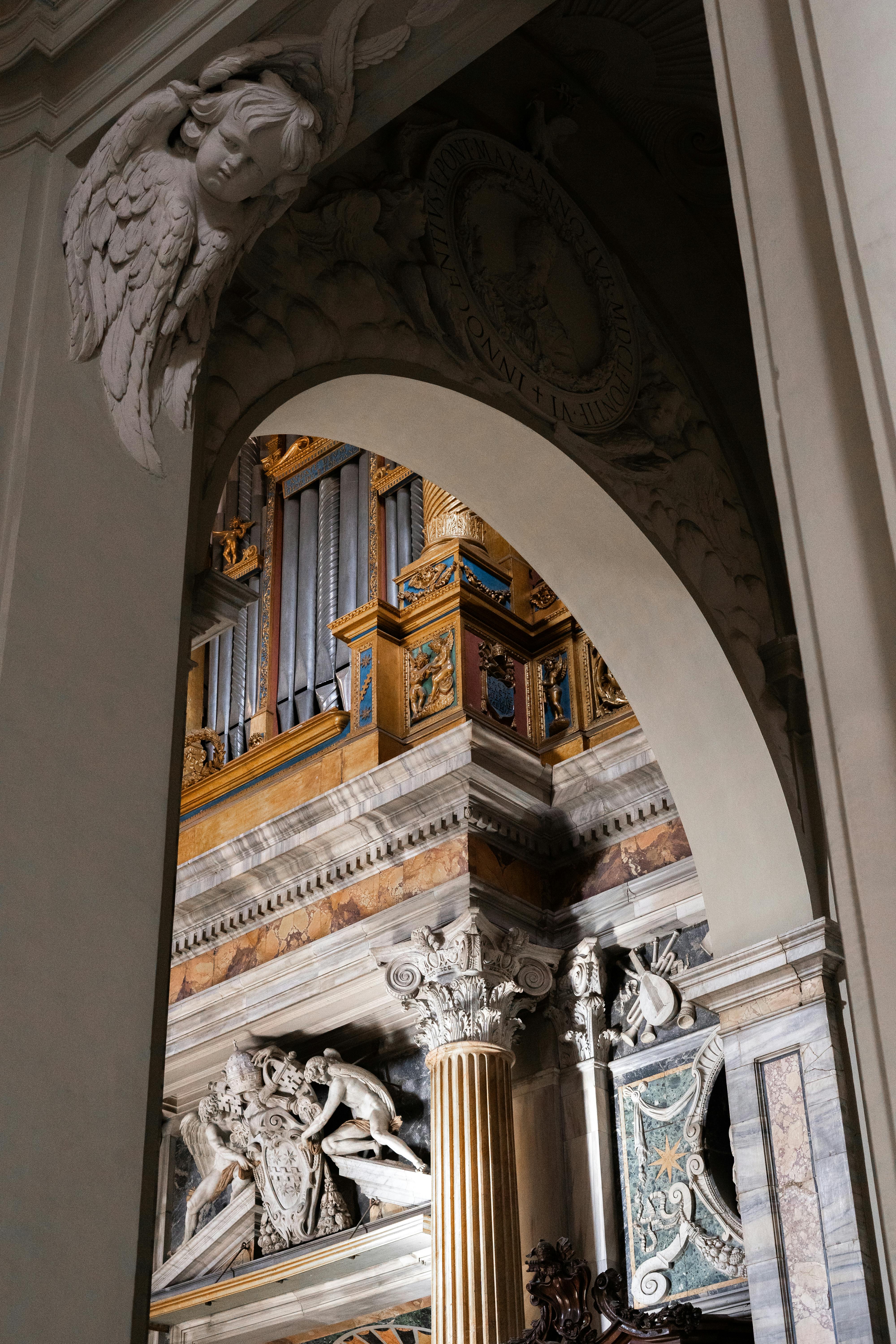 the organ of the basilica of st peter in vatican city