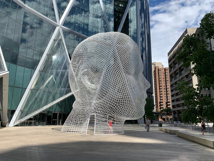 Head Shaped Sculpture In Canada 